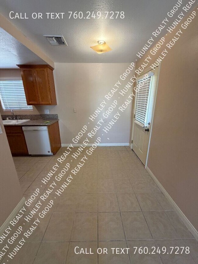 Building Photo - 15803 Rancherias Rd