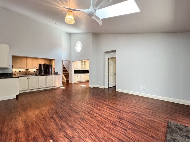 Building Photo - 39 Fountain Grove Cir