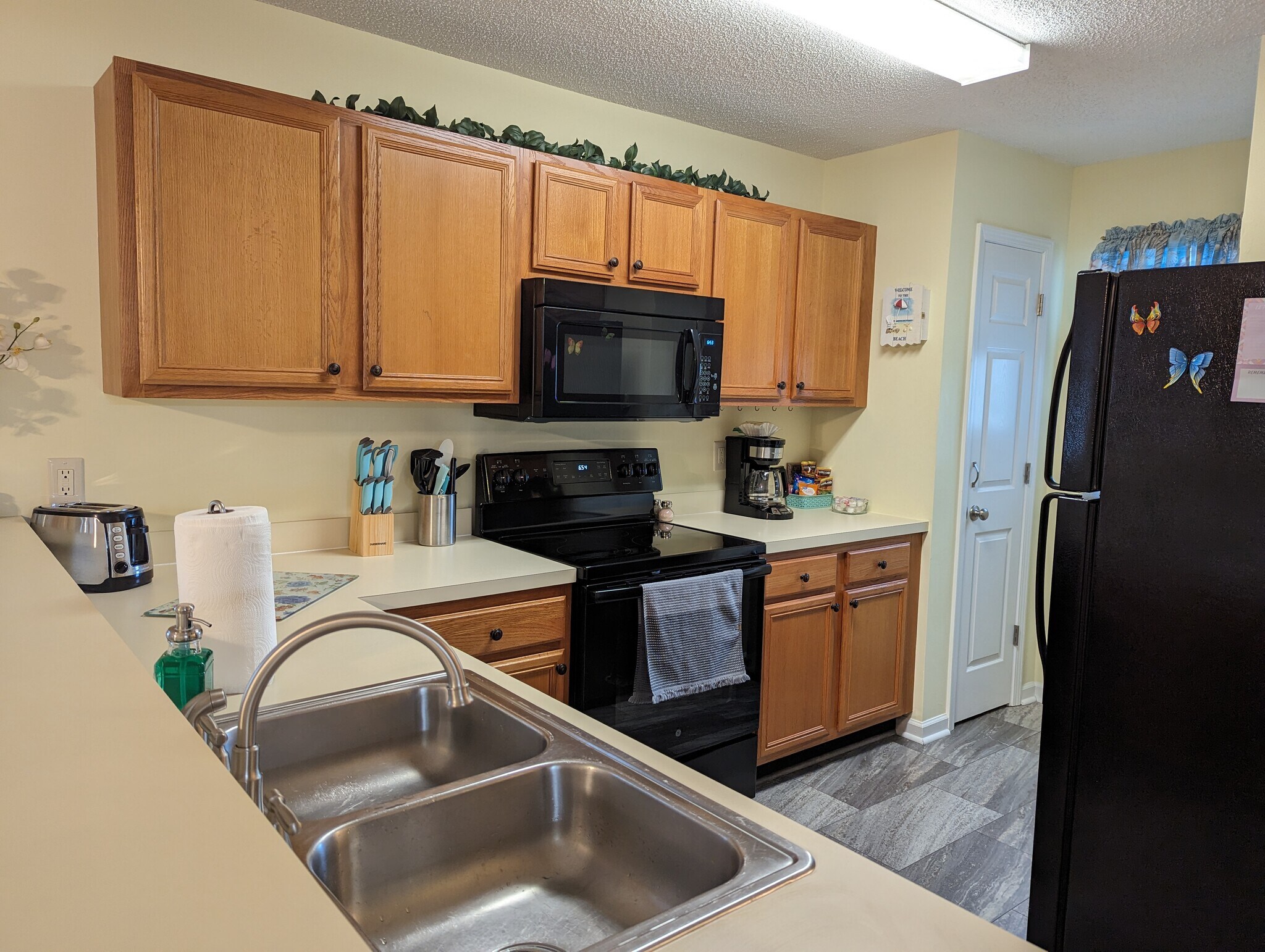 Building Photo - 1460 Blue Tree Ct