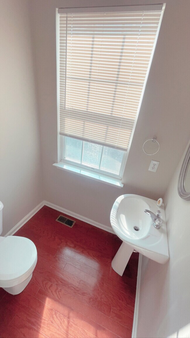 Half Bathroom (2nd FL) - 6895 Slate Stone Way SE