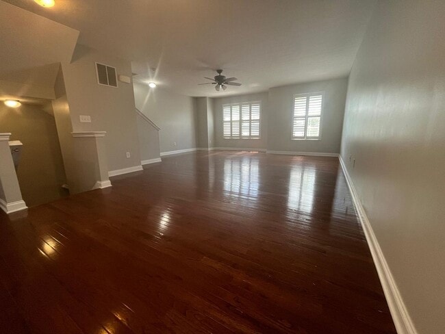 Building Photo - 5932 Winberry Creek Dr