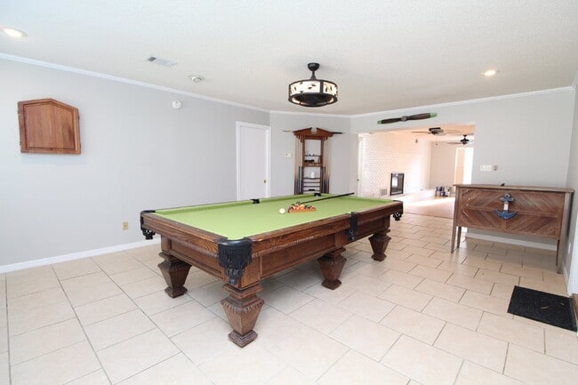 Building Photo - Pool Home with Office, Two Primary Suites ...
