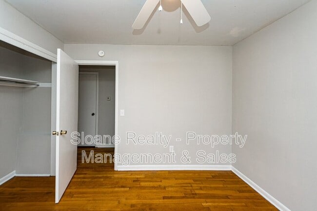 Building Photo - 1010 Yorktown Dr