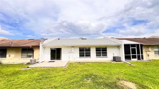 Building Photo - 1184 Calanda Ave