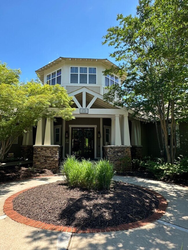 Building Photo - 1855 Candlewood Ct