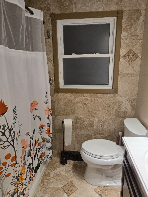 Building Photo - 2 Curt Rd