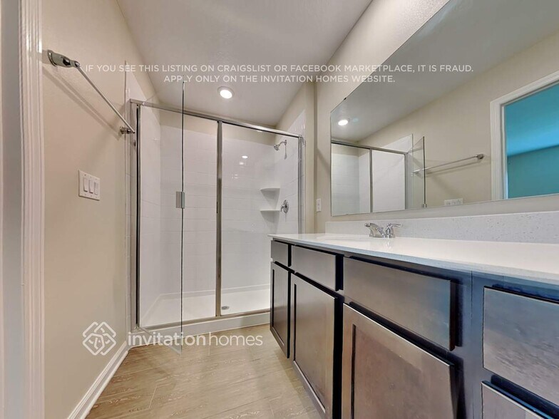 Building Photo - 978 Caitlin Loop