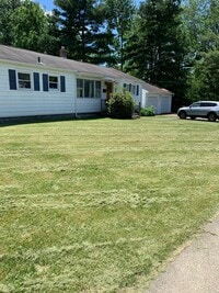 Building Photo - Wonderful 4 bedroom + South Burlington home