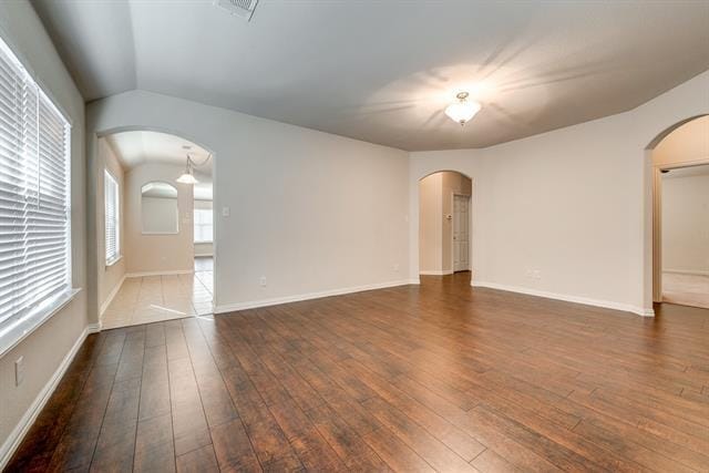 Building Photo - 5448 Lavaca Rd