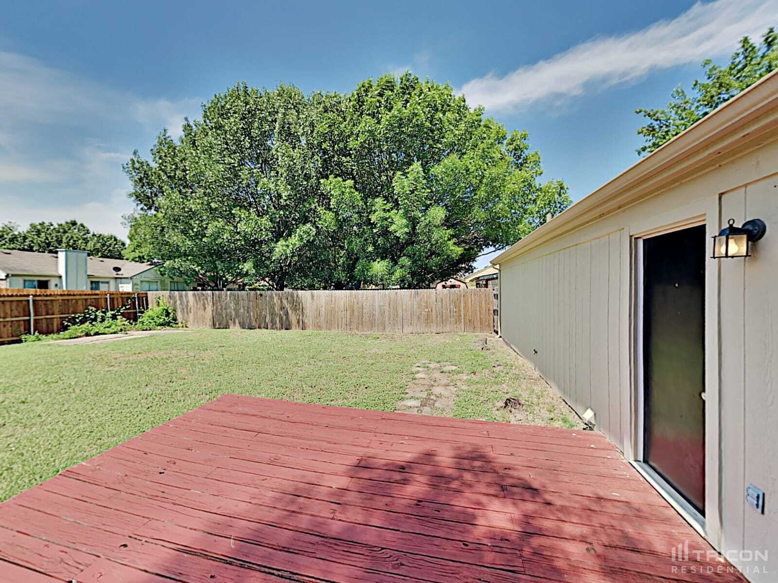 Building Photo - 4628 Moss Rose Dr