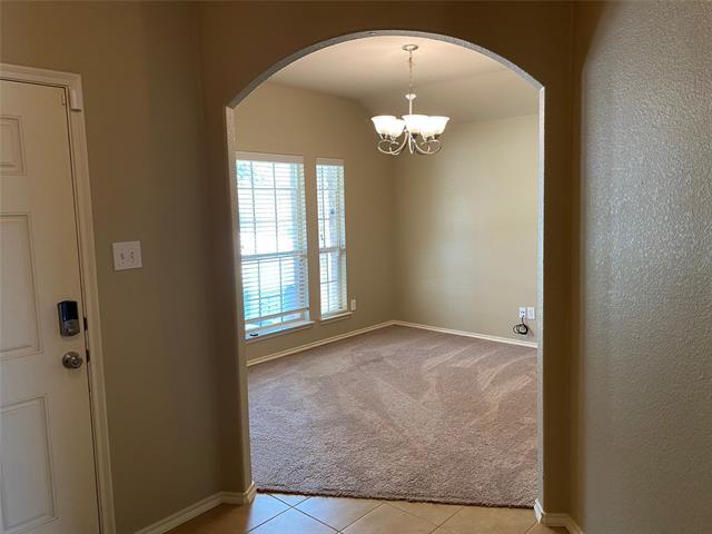 Building Photo - 1121 Lake Hollow Dr