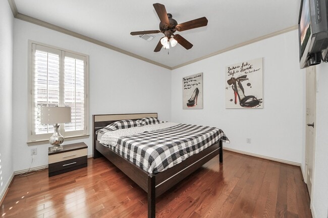 Building Photo - 7211 Spring Meadow Ln