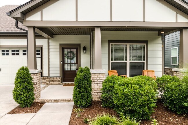 Building Photo - 40 Nokes Dr