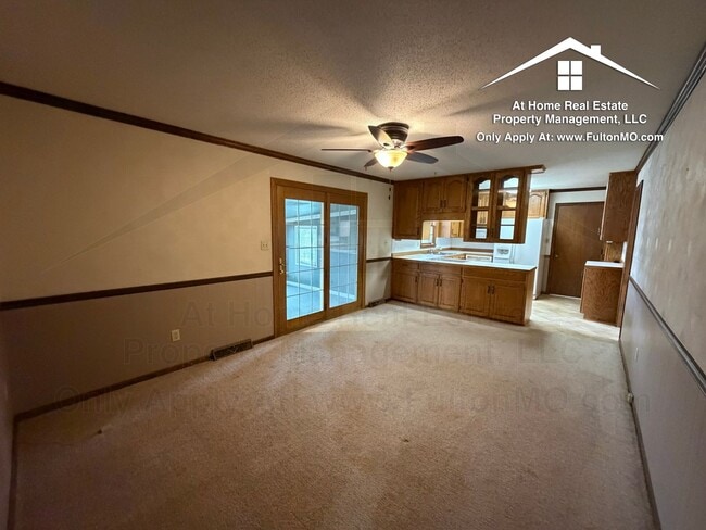 Building Photo - 1803 N School Blvd