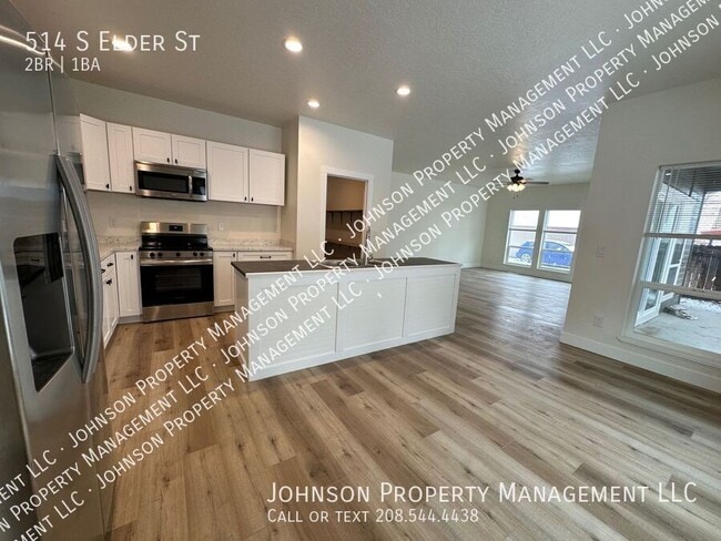 Building Photo - 514 S Elder St