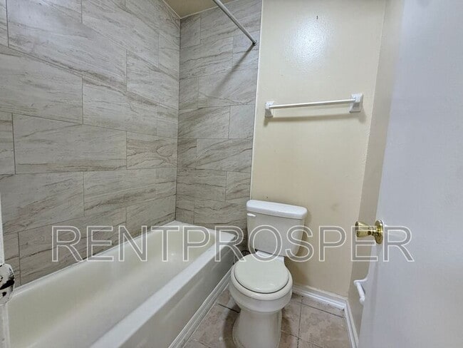 Building Photo - 4149 S Semoran Blvd