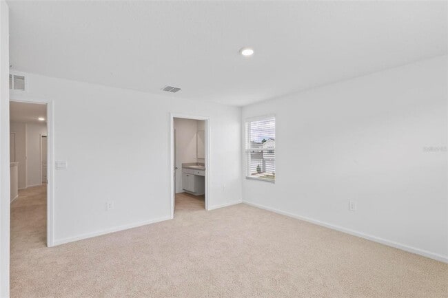 Building Photo - 516 Redbud Rd