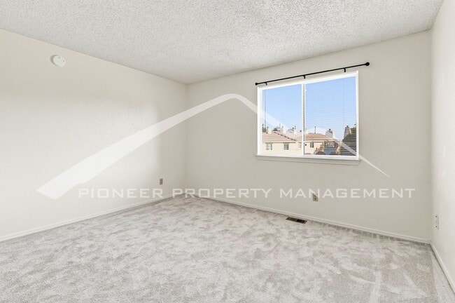 Building Photo - 17681 E Loyola Dr