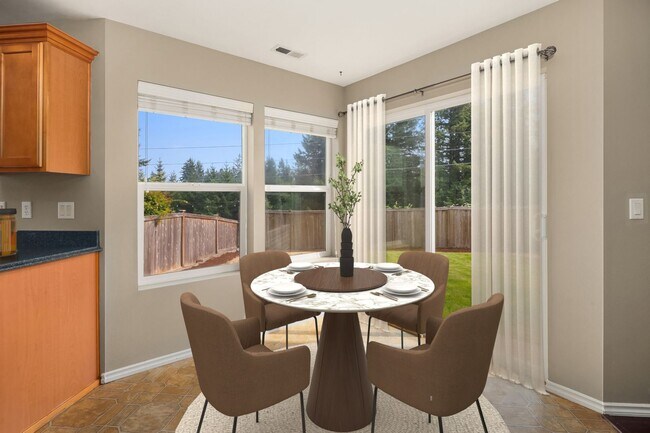 Building Photo - 3bd/2.5ba Snoqualmie Home