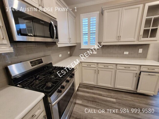 Building Photo - 1944 Austin Ridge Pkwy