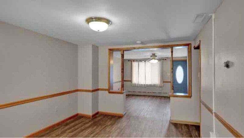 Building Photo - 118 Westwood St