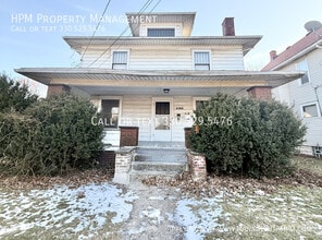 Building Photo - 2300 9th St SW