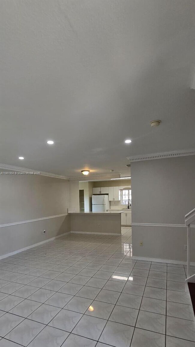 Building Photo - 7640 NW 182nd Terrace