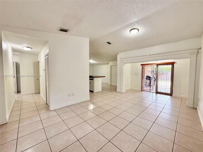 Building Photo - 13735 SW 157th St