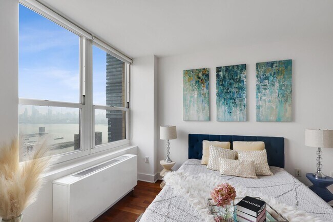 Building Photo - 88 Morgan St