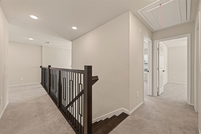 Building Photo - 3405 Knighton Hill Dr