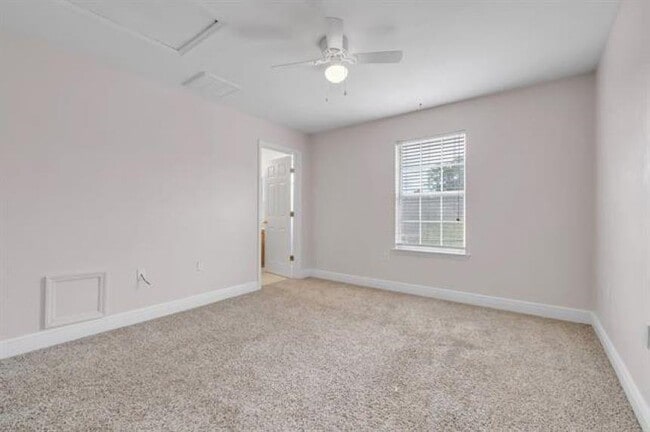 Building Photo - 3397 Sawtooth Dr