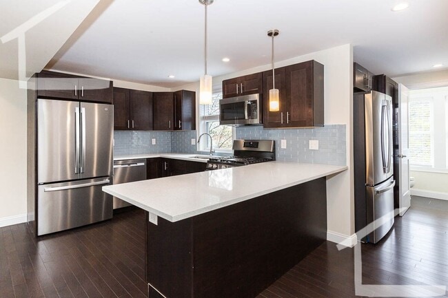 Building Photo - Brand new home in Waltham available for rent on 8/1/26
