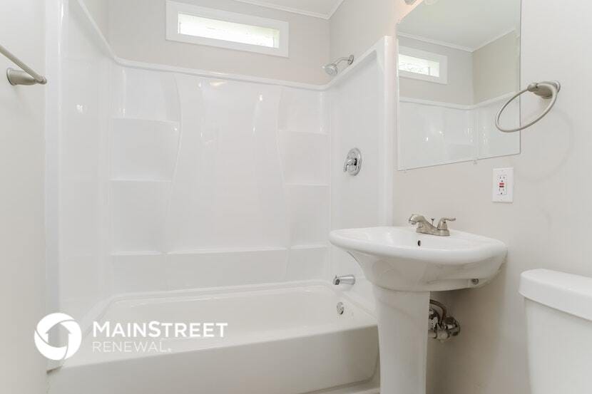 Building Photo - 11810 W 69th St