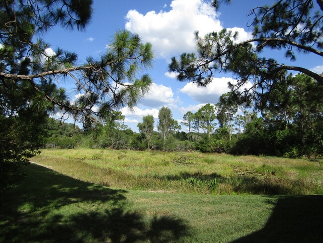 Building Photo - 868 Saranac Lake Dr