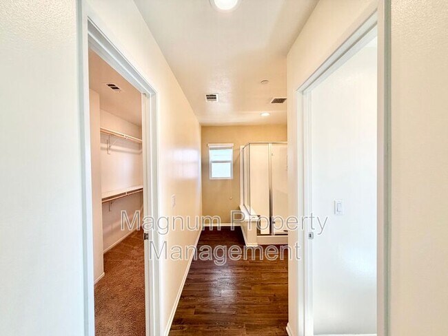 Building Photo - 24242 Hazelnut Ave