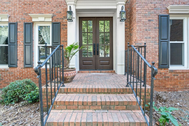 Building Photo - 2637 Forest Meadow Ln