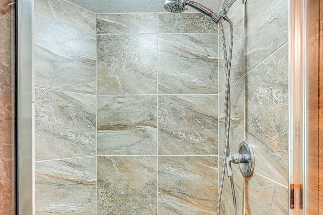 Building Photo - 10444 Copperwood Dr