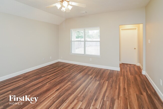 Building Photo - 19906 Bettencourt Ln