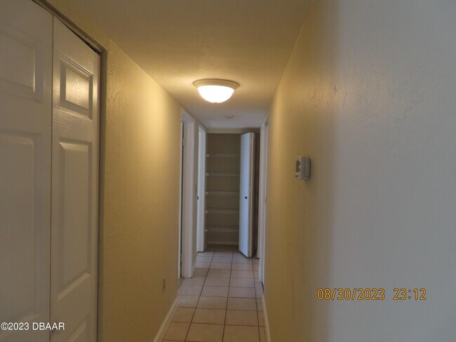 Building Photo - 1415 Ocean Shore Blvd