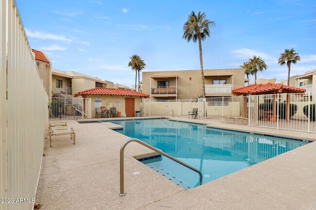 Building Photo - 16635 N Cave Creek Rd
