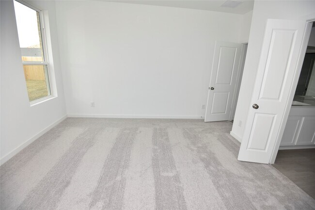 Building Photo - 16542 Mesquite Fld Dr