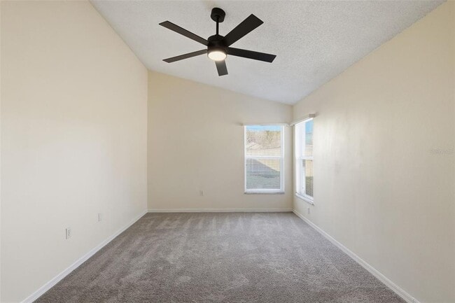 Building Photo - 844 Delfino Pl