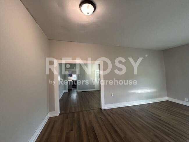 Building Photo - Newly renovated 3 bedroom, 1 bathroom minutes from Miles College and is an easy 15-to-20-minute d...