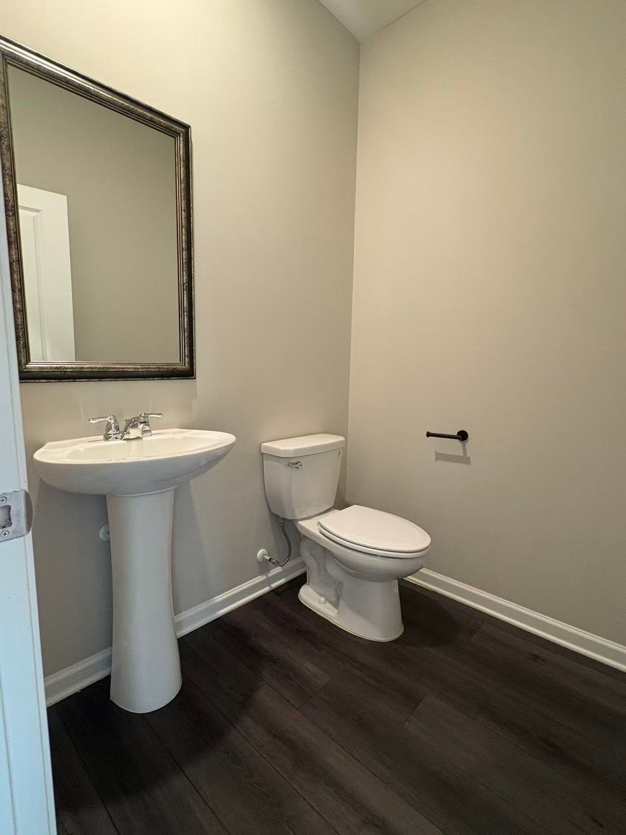 Building Photo - 2471 Hanover Woods Rd