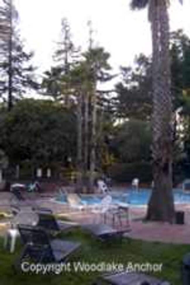 Building Photo - Lovely 1 bedroom at Shelter Creek