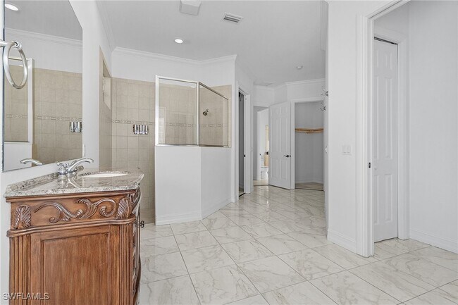 Building Photo - 5030 Rustic Oaks Cir