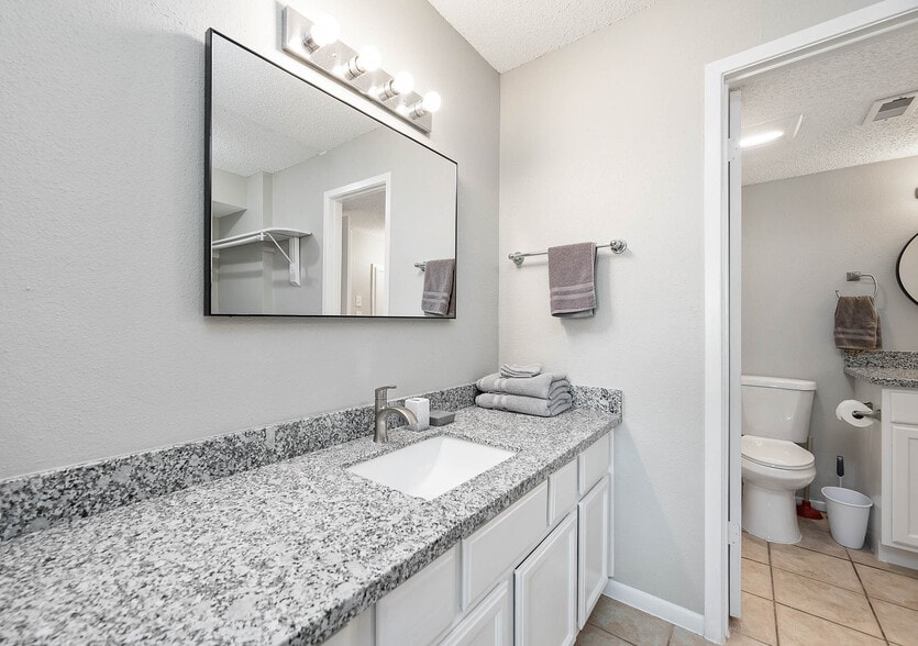Master Bedroom Vanity - 200 Pecan Dr