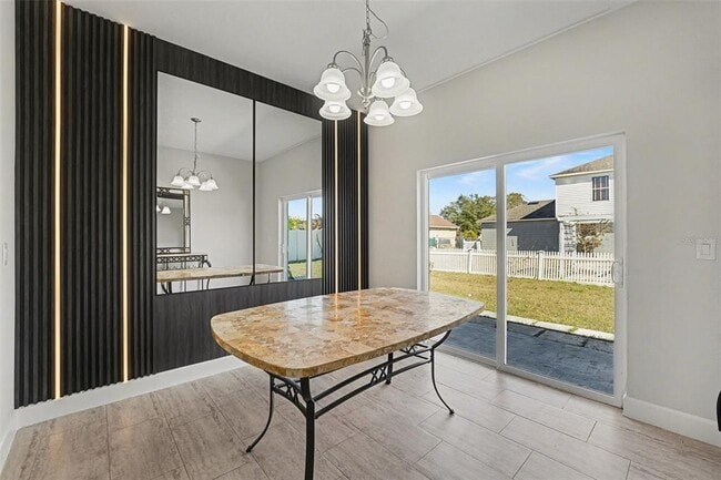 Building Photo - 707 Leopard Ct