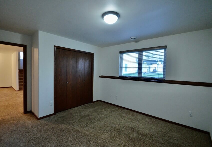 Bedroom 2 lower - 445 Foxtail Dr