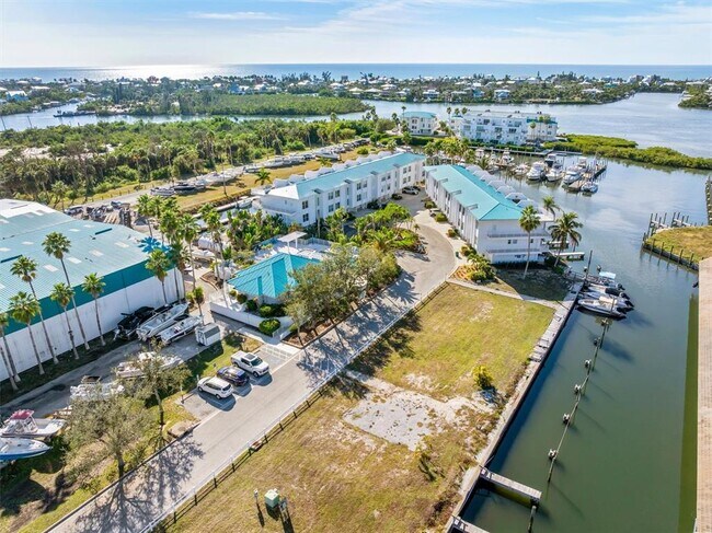 Building Photo - 8272 Harborside Cir